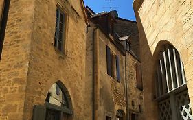 Maison de Charme dans la Cité